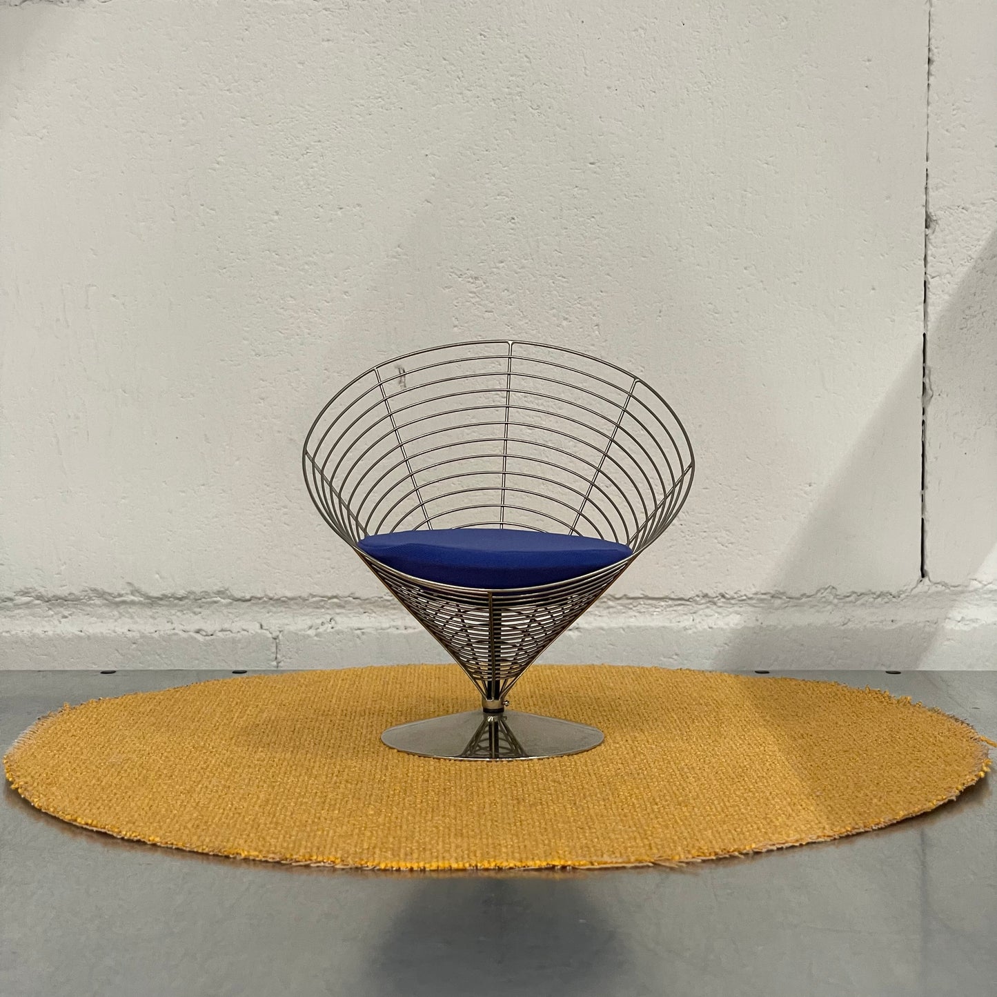 Cone Chair K2 Miniatur