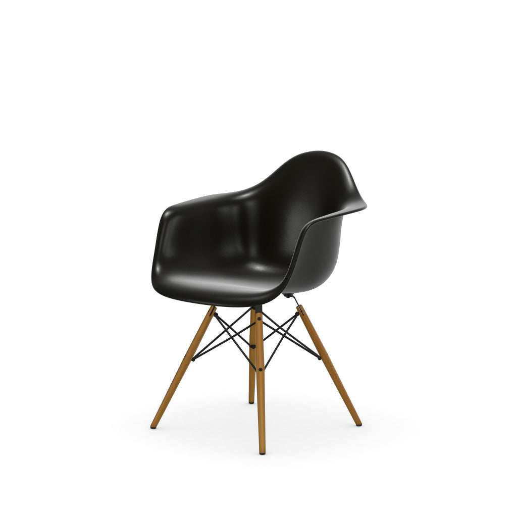 The picture of product EAS DAW Plastic Armchair
