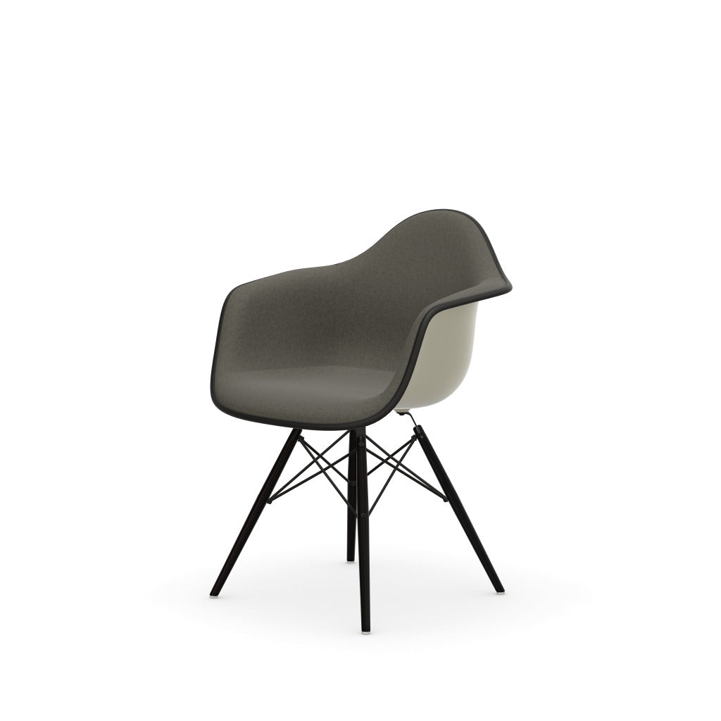 Eames Plastic Armchair RE DAW - mit Vollpolster