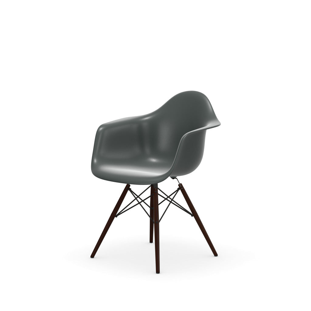 Eames Plastic Armchair RE DAW