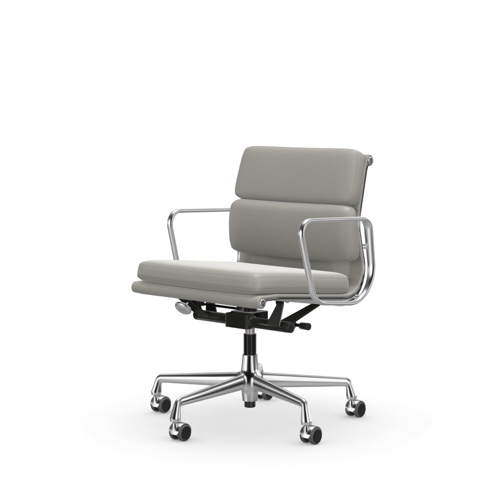 The picture of product EA217 Soft Pad Chair