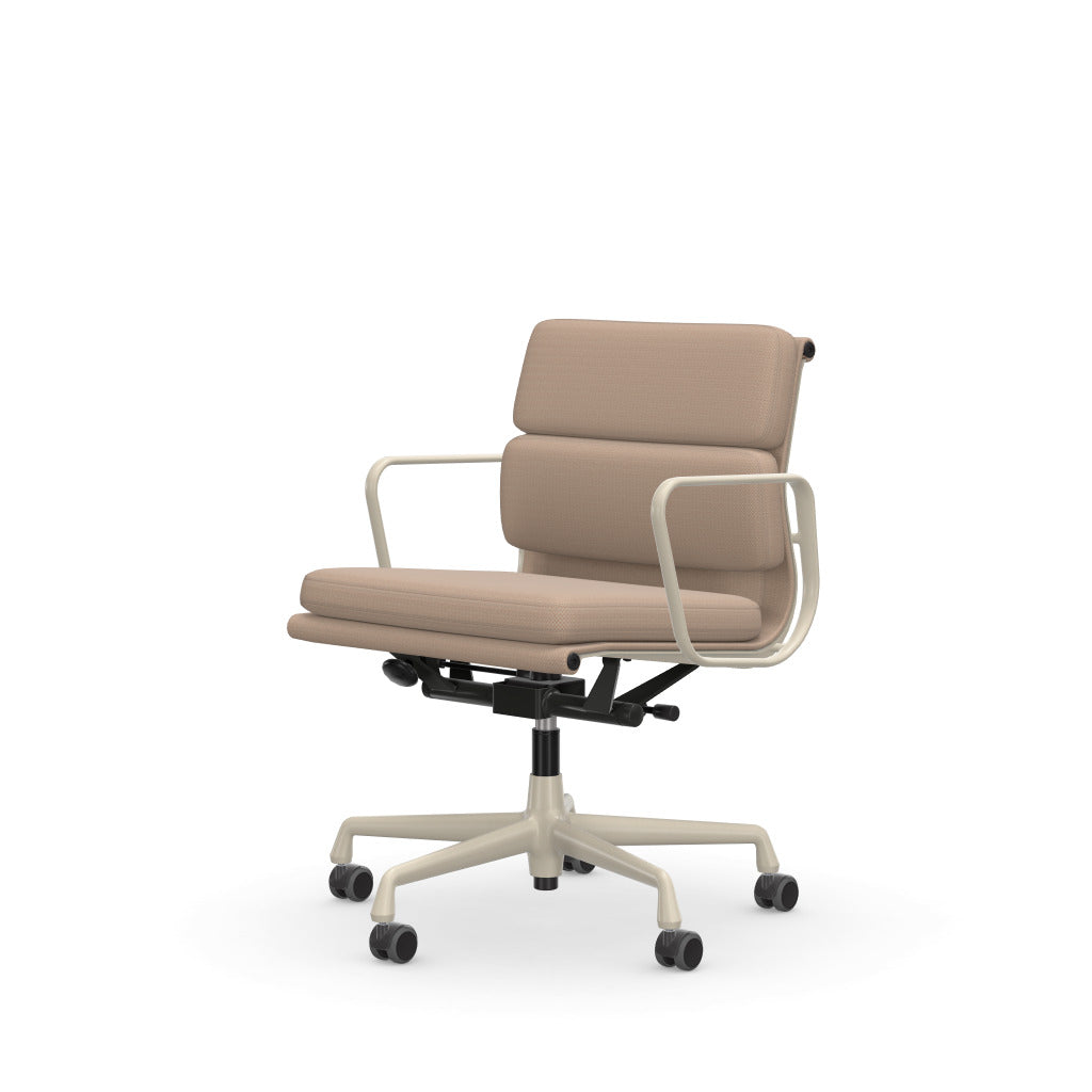 The picture of product EA217 Soft Pad Chair