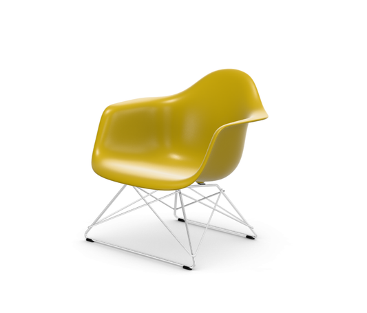 Eames Plastic Armchair LAR