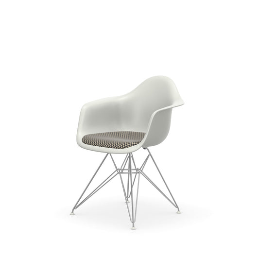 The picture of product EAS DAR Plastic Armchair m.SP