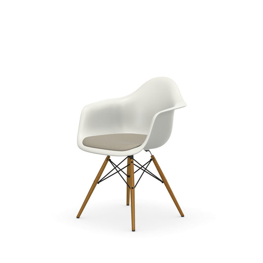 Eames Plastic Armchair RE DAW - mit Sitzpolster
