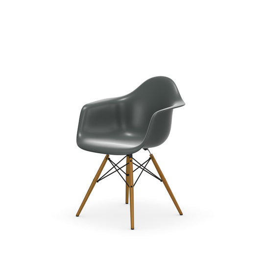Eames Plastic Armchair RE DAW