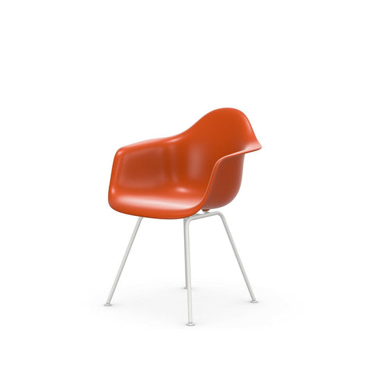 Eames Plastic Armchair DAX