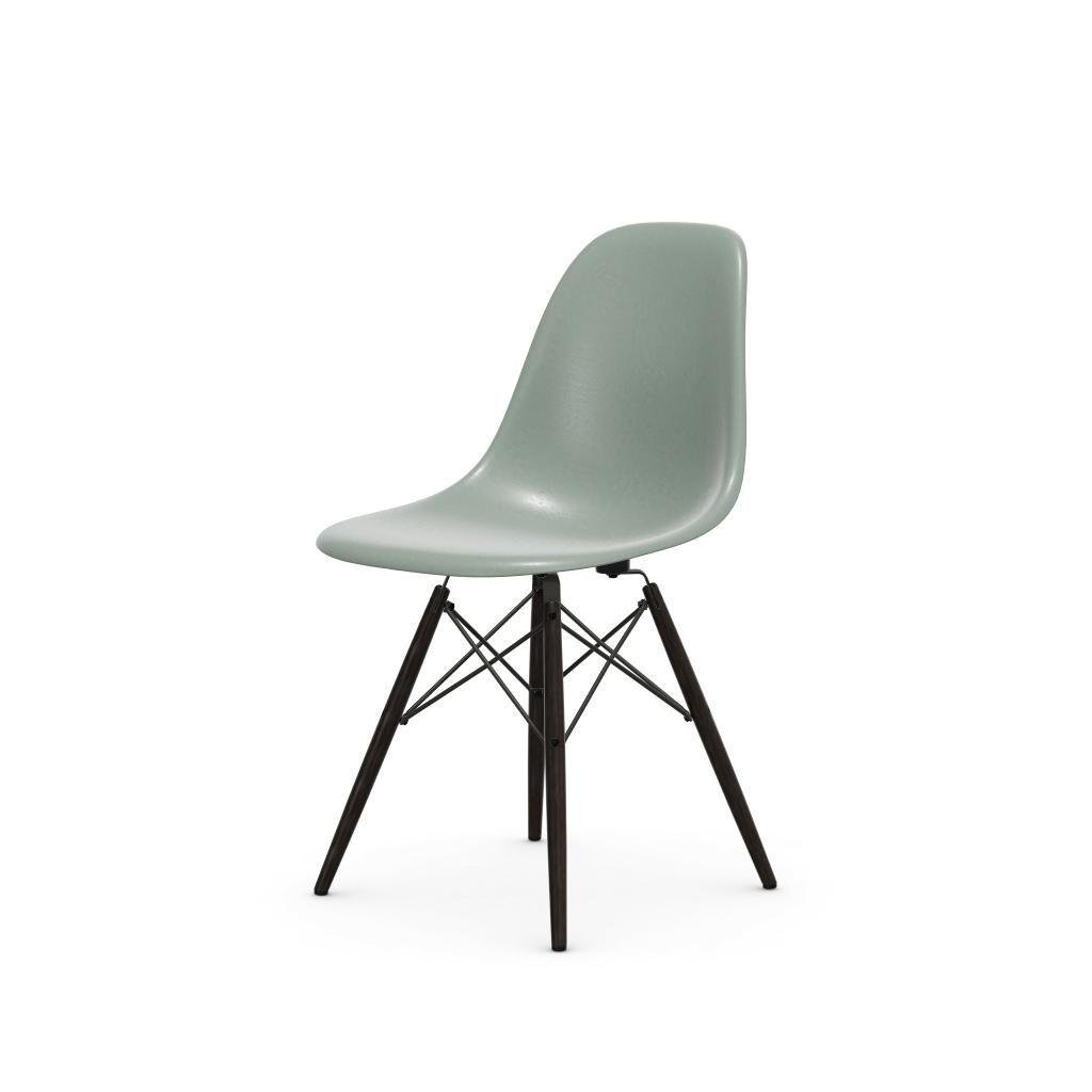 Eames Fiberglass Side Chair DSW