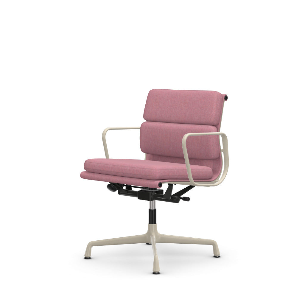 The picture of product EA231 Soft Pad Chair